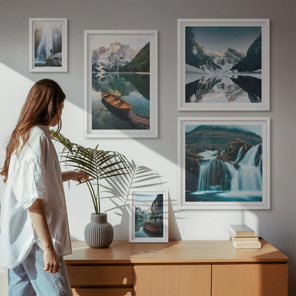 WANDBILDER 5er-Set - 50x50 cm & 20x30 cm & 40x60 cm Weißer Rahmen - Spiegelung der Boote auf Bergseen - Weiß, Kunststoff (40/60cm) - ArtPrintCave
