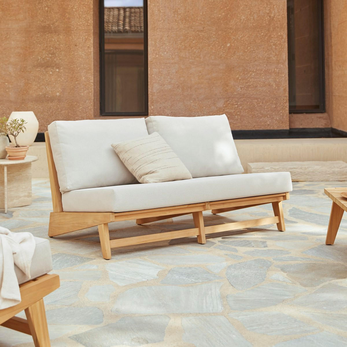 GARTENBANK Olia Weiß aus Teak - Weiß, Holz (139/69/90cm) - Tikamoon