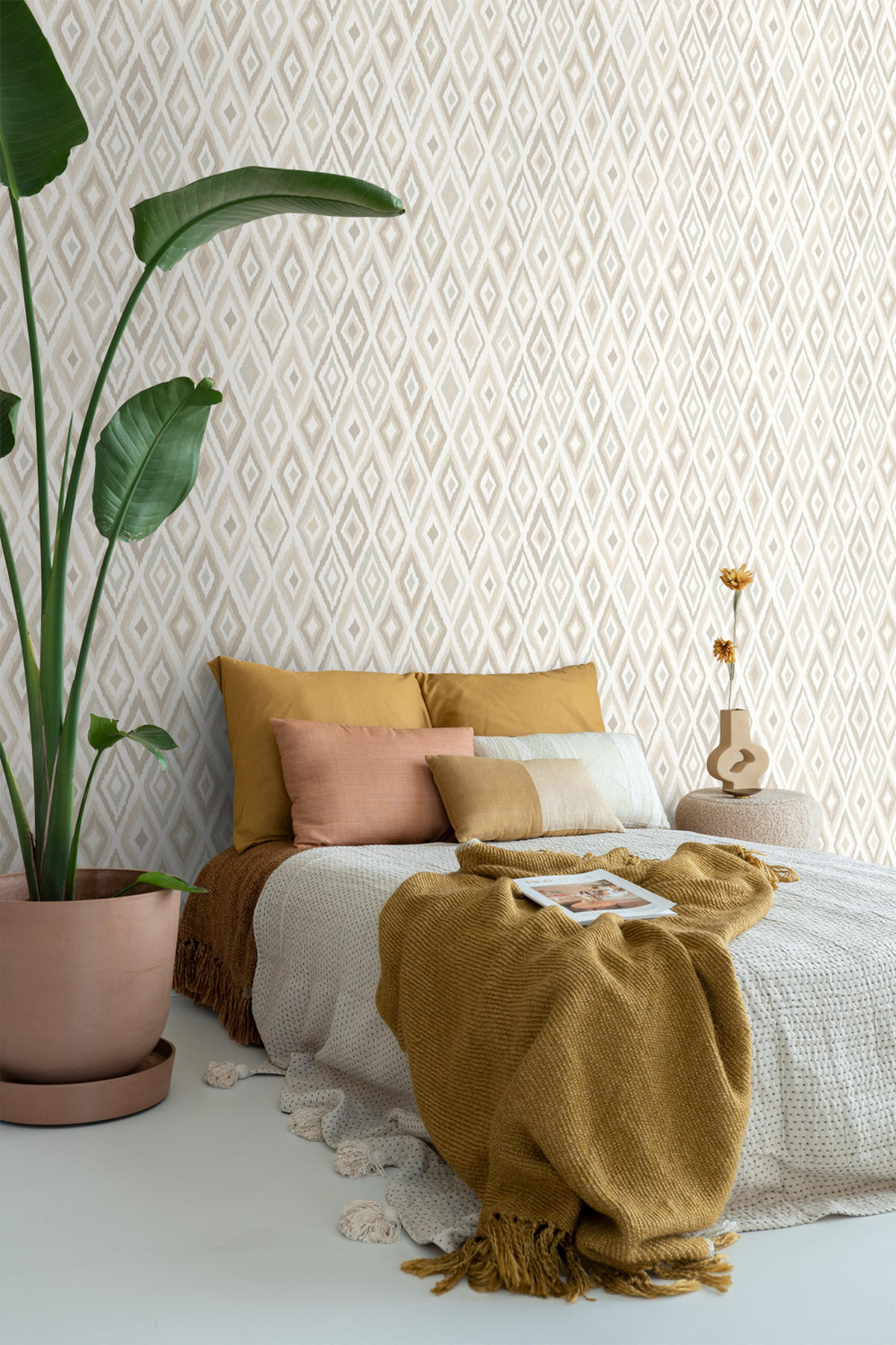TAPETE Ikat-Motiv 53 cm x 10.05 m - Beige, Papier (53/1000cm) - ESTAhome