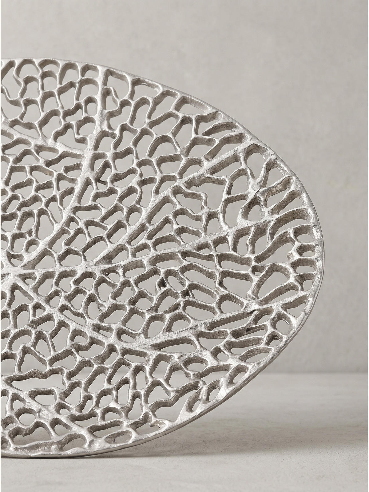 DEKOSCHALE ASTLUX, Aluminium, handgefertigt, Silber, Ø 44 x 4 cm - Silberfarben, Metall (44/4cm) - KADIMA DESIGN