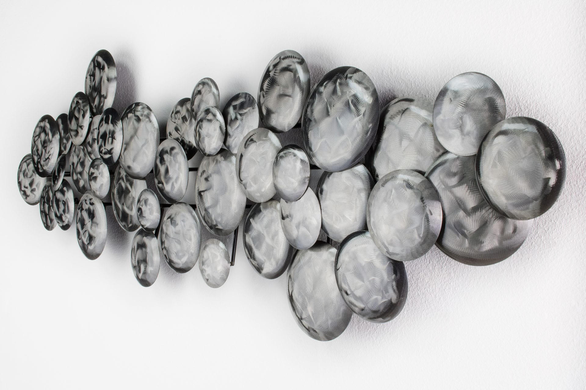 WANDDEKO Silber 111/38 cm - Silberfarben, Metall (2.6/38/7cm) - KUNSTLOFT