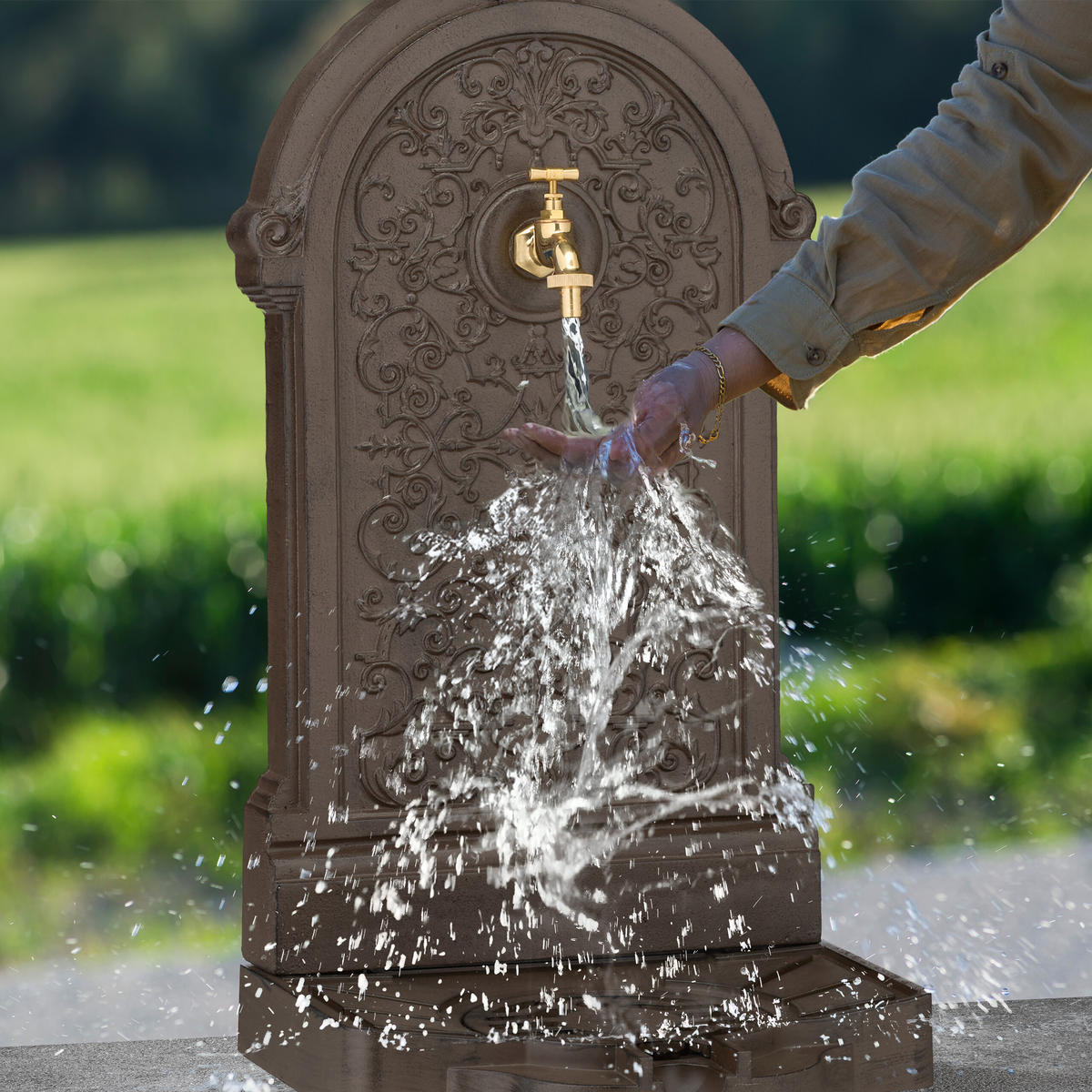 STANDBRUNNEN - Dunkelbraun, Metall (32/39/73cm) - Relaxdays