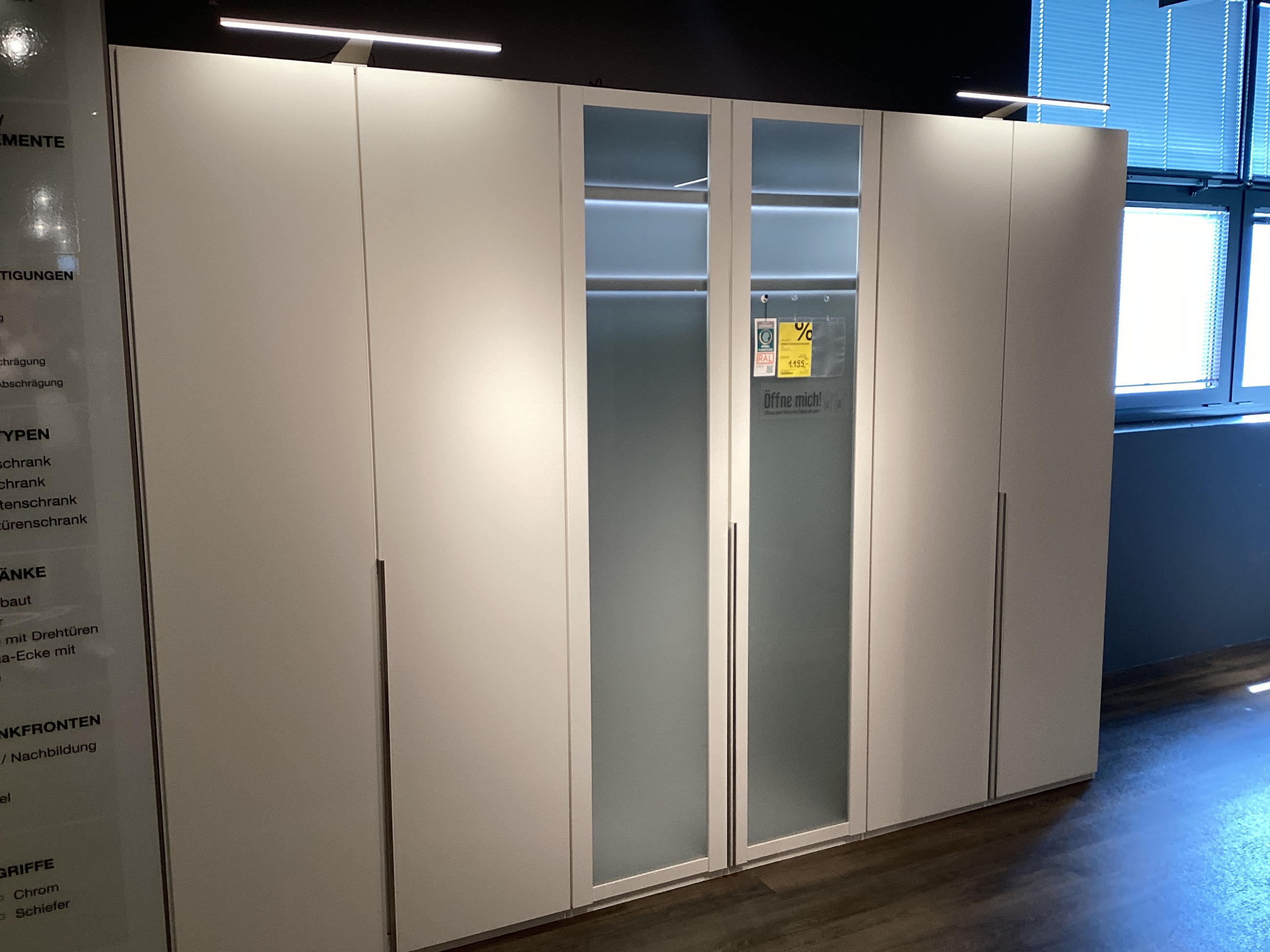 Drehtürenschrank Kuba - Novel