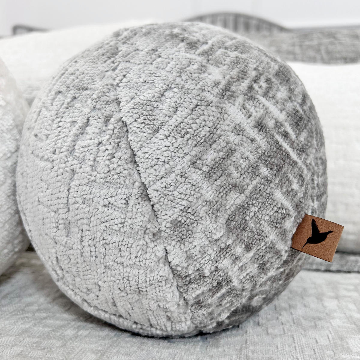 SET AUS ZWEI ZIERKISSEN Happy Pill Grau 13/30 cm - Grau, Textil (30/30cm) - Maison de Reve