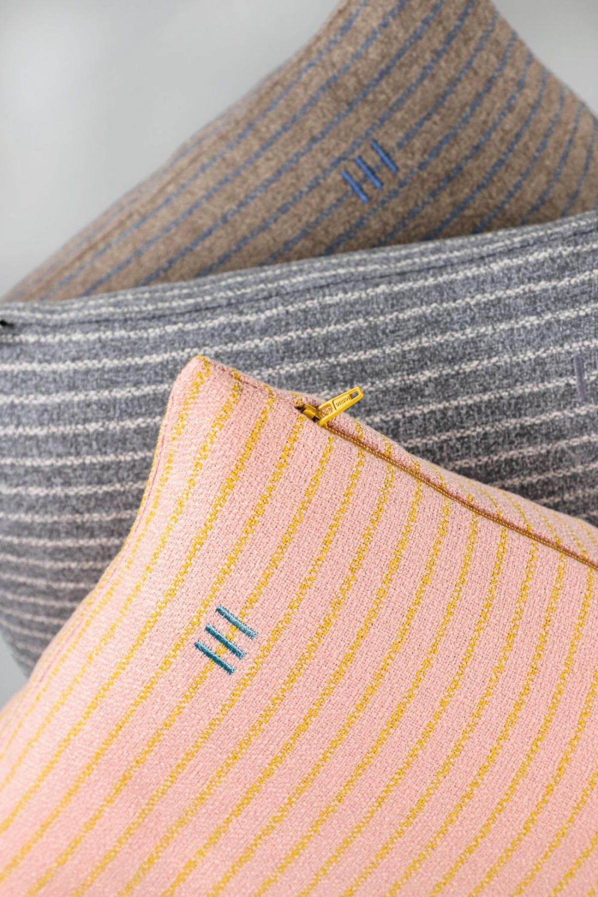 ZIERKISSENHÜLLE FUN STRIPE - Rosa, Textil (38/38cm) - Esprit