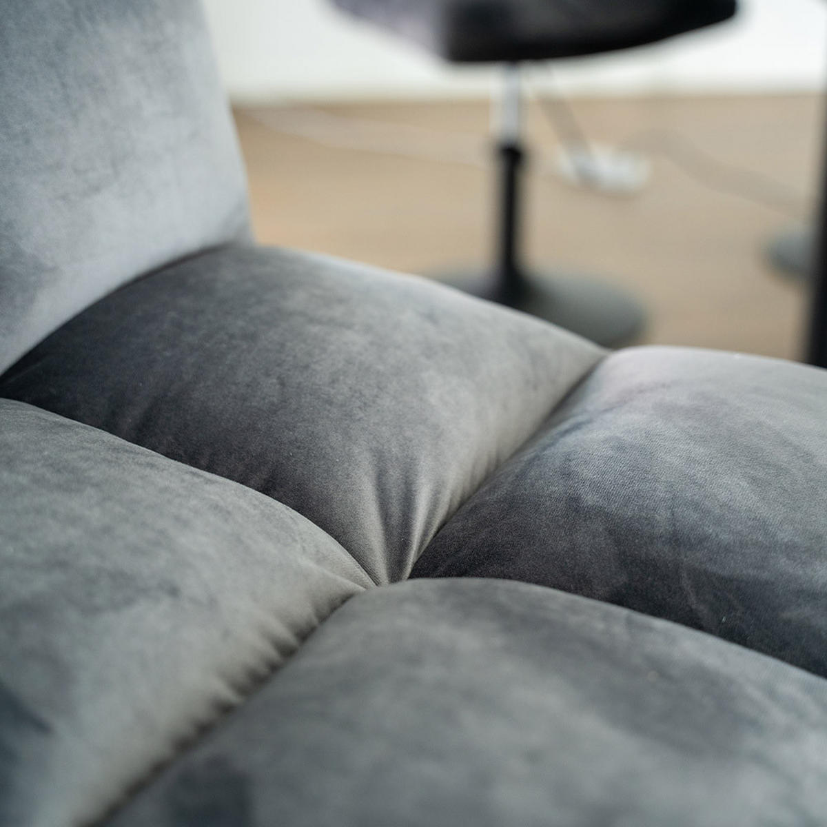 BARHOCKER ACE - Samt Hellgrau, 4 - Hellgrau, Textil/Metall (47/81/63cm) - Home Deluxe