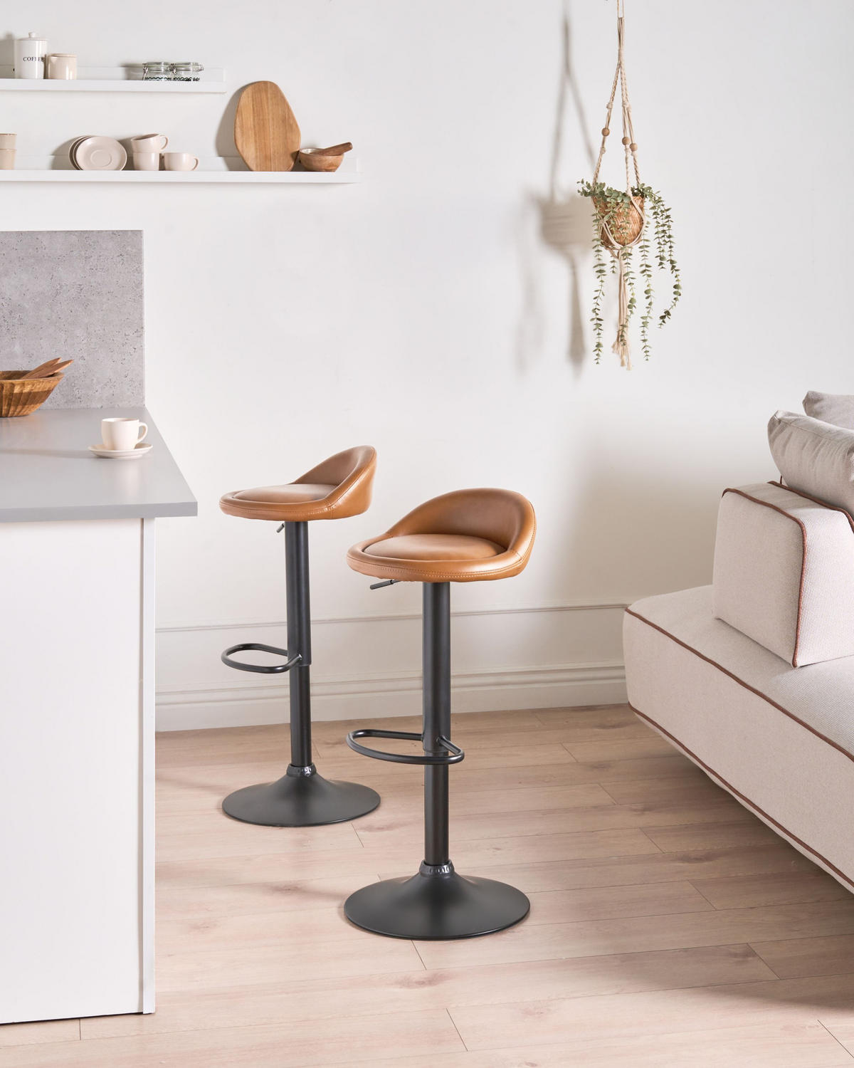 BARHOCKER 2er-Set Kunstleder drehbar Braun Meeder - Goldfarben, Kunststoff (38/69/40cm) - Beliani