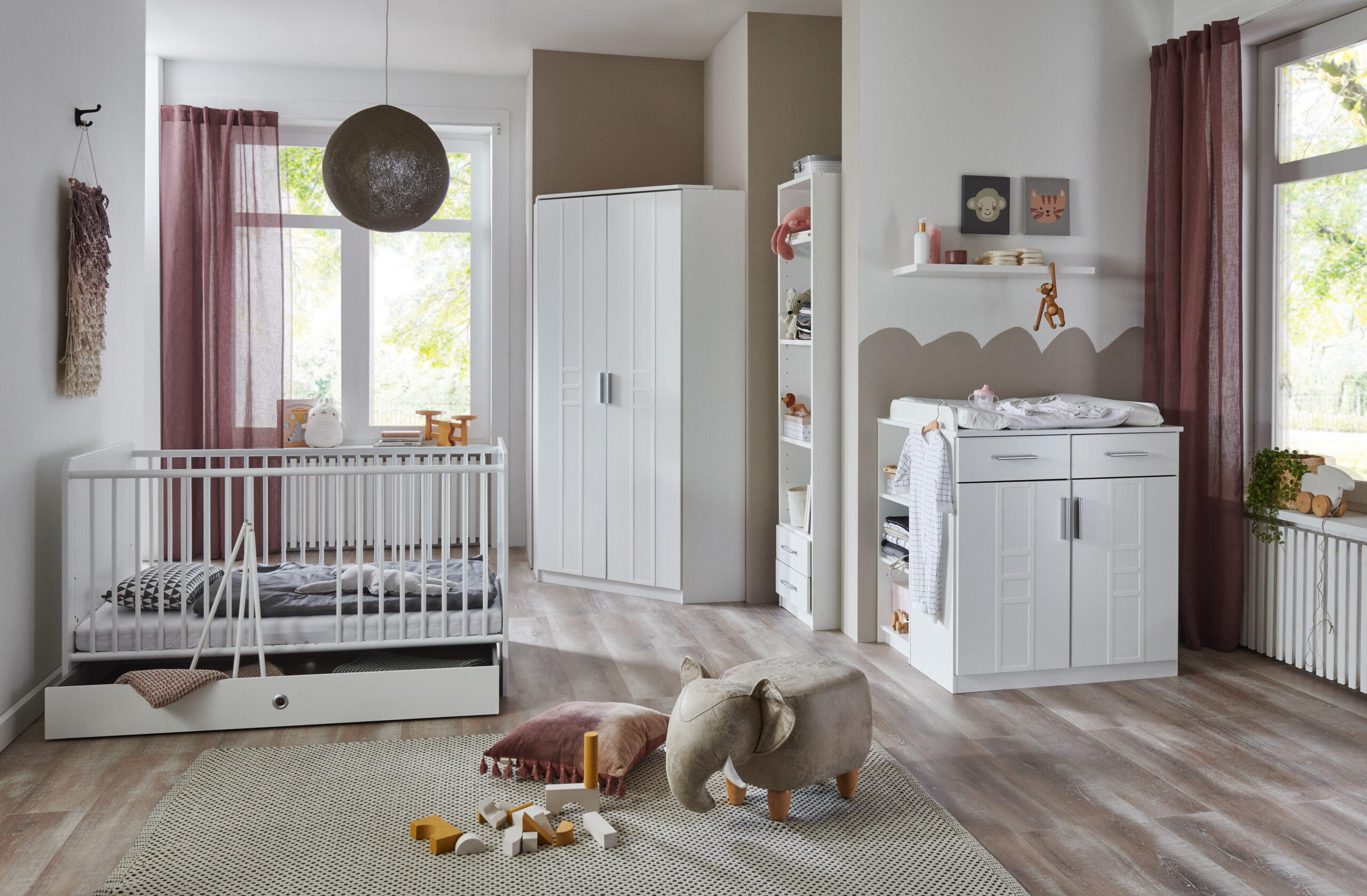 BABYZIMMER Bela Borkum in Landhaus Weiß 8 teilig mit Eckschrank - Weiß, Holzwerkstoff (120/200/80cm)