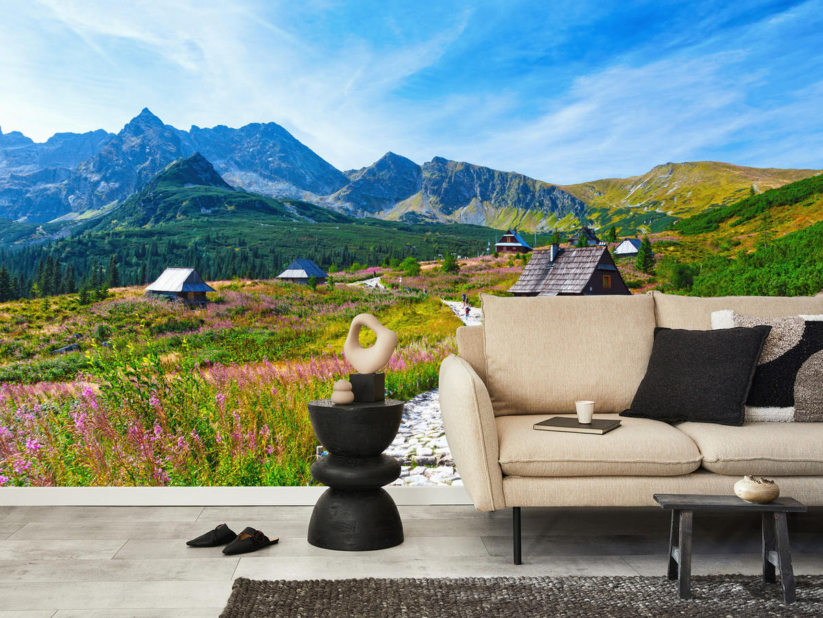 FOTOTAPETA Pre Obývaciu Izbu Kamenný Chodník Hory Stromy Rastliny Domy 100 x 70 cm - sivá/zelená, papier (100/70cm) - Muralo