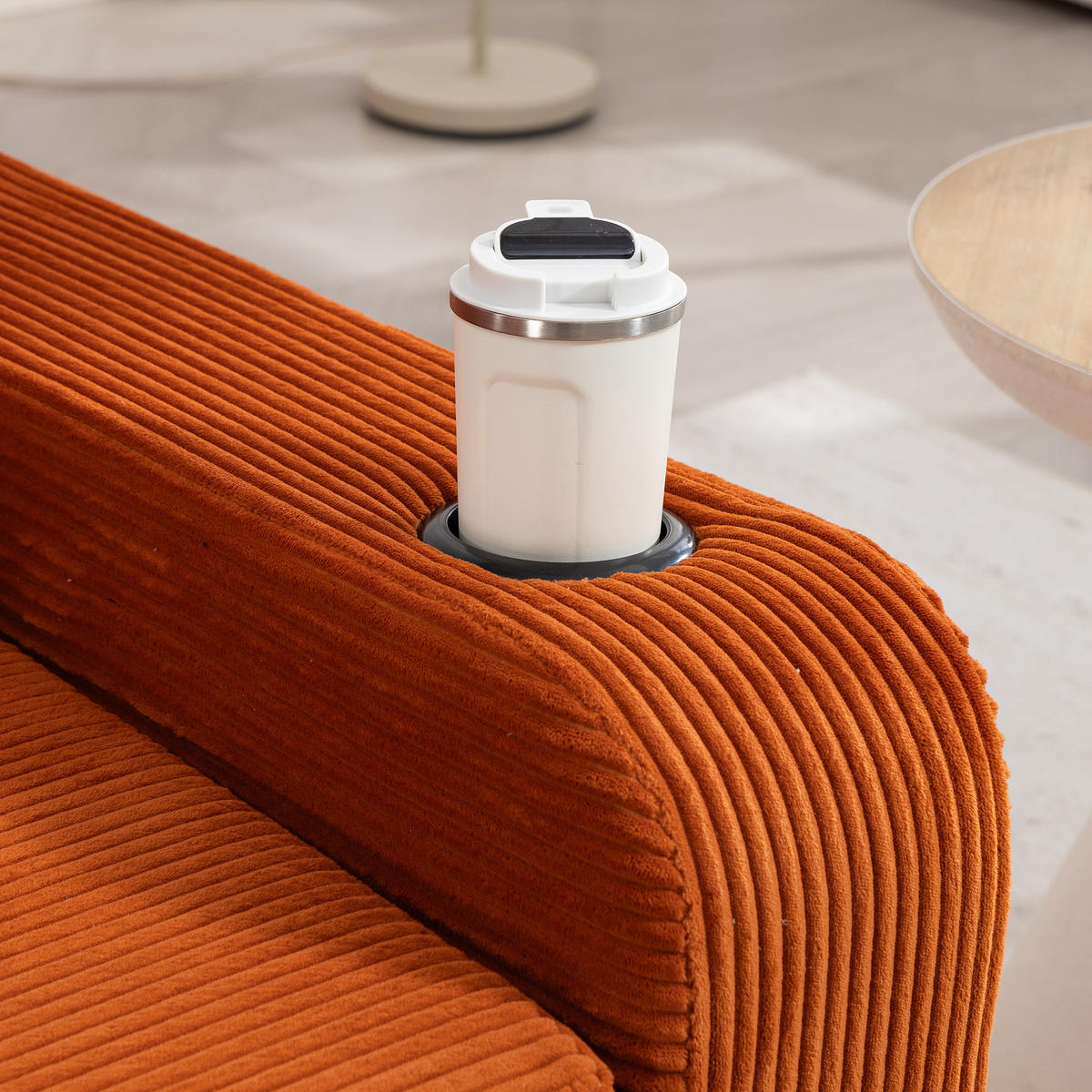 2-SITZER SOFA Cord Orange mit Getränkehaltern und Seitentaschen - Orange, Textil (136/82.5/80cm) - WISHDOR
