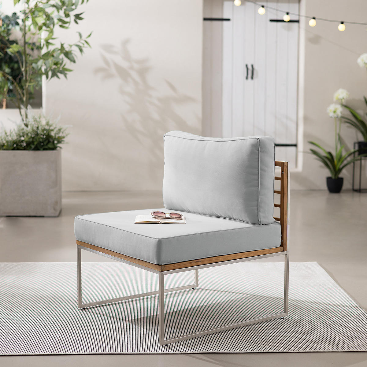 LOUNGESESSEL - Webstoff / Teak massiv - Hellgrau, Holz/Textil (70/74/70cm) - home24