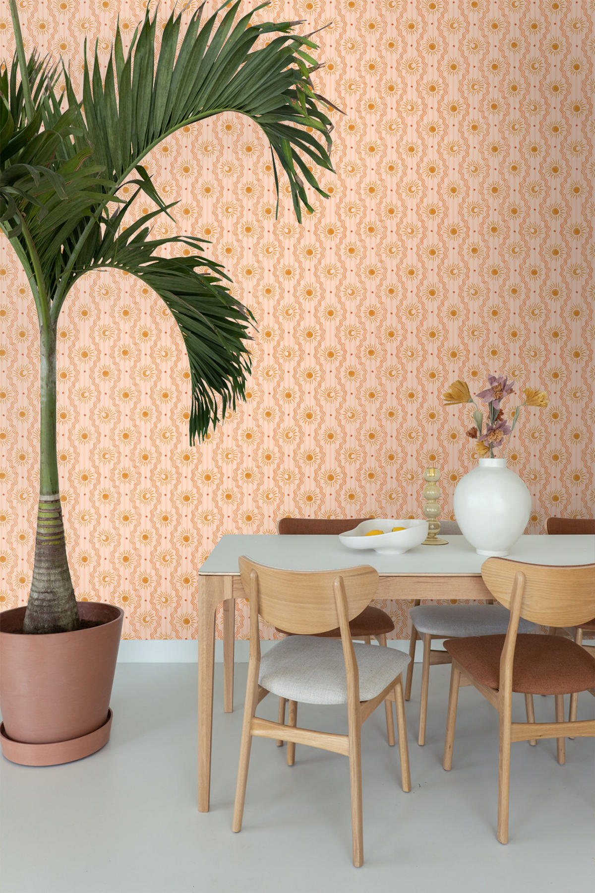 TAPETE Retro-Ornamente 50 x 900 cm - Orange, Papier (50/0.1cm) - ESTAhome