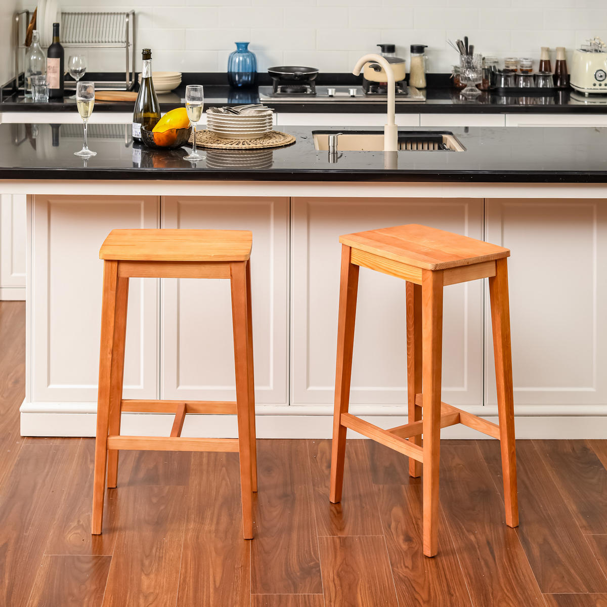 HOCKER 2er-Set Holz - Walnussfarben, Holz (40/74/44cm) - Urban Meuble