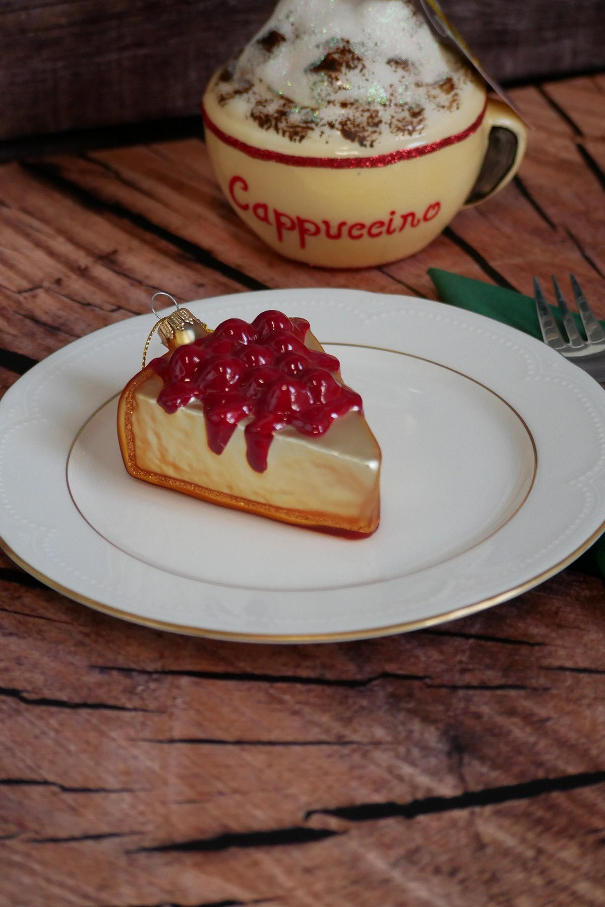 CHRISTBAUMSCHMUCK Käsekuchen mit Kirschen Goldfarbig 9cm (Glas / 1 Stk.) - Goldfarben, Glas (7/9/4cm) - Krebs Glas Lauscha