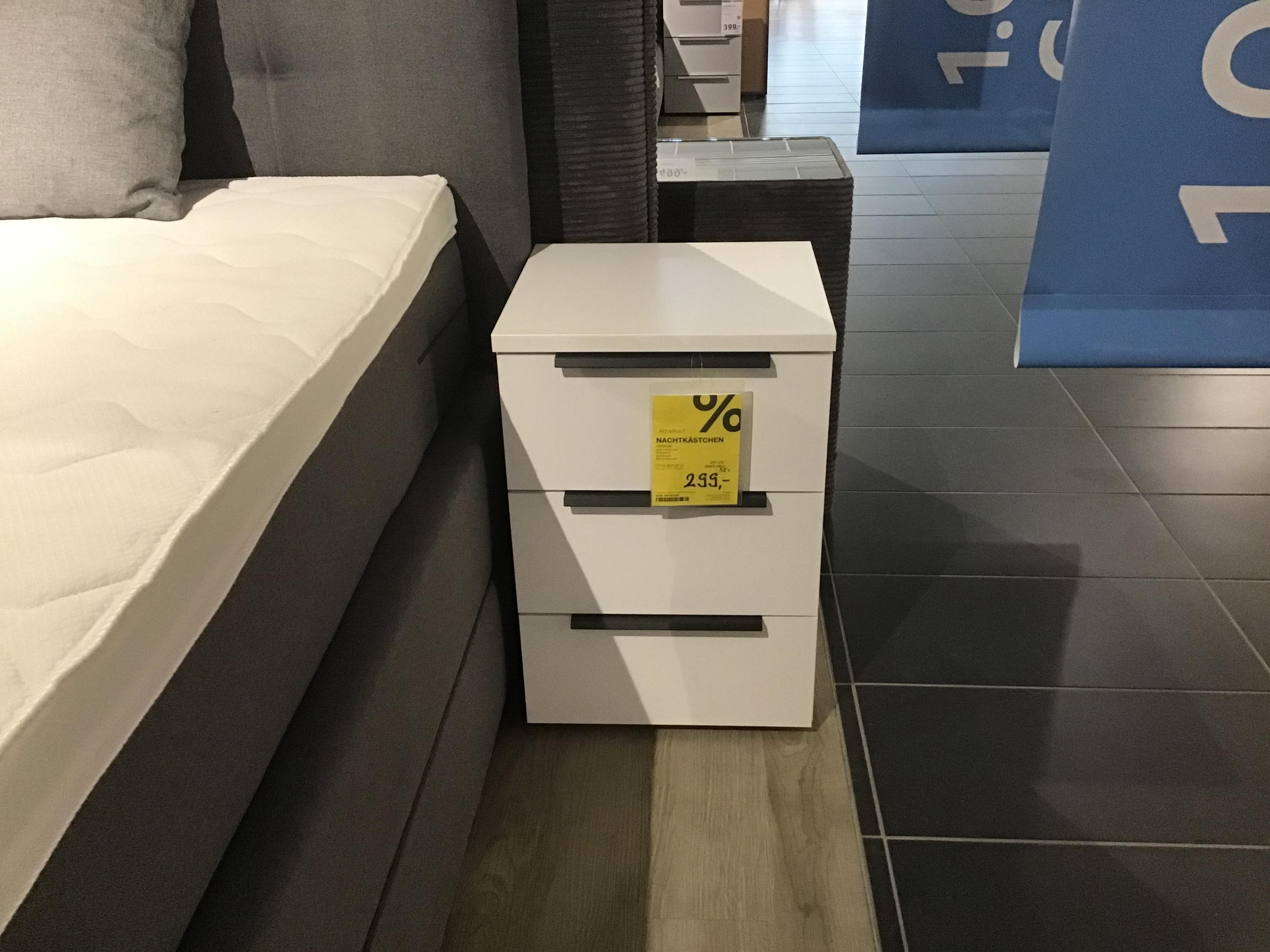 NACHTKÄSTCHEN SYSTEM ONE - Moderano