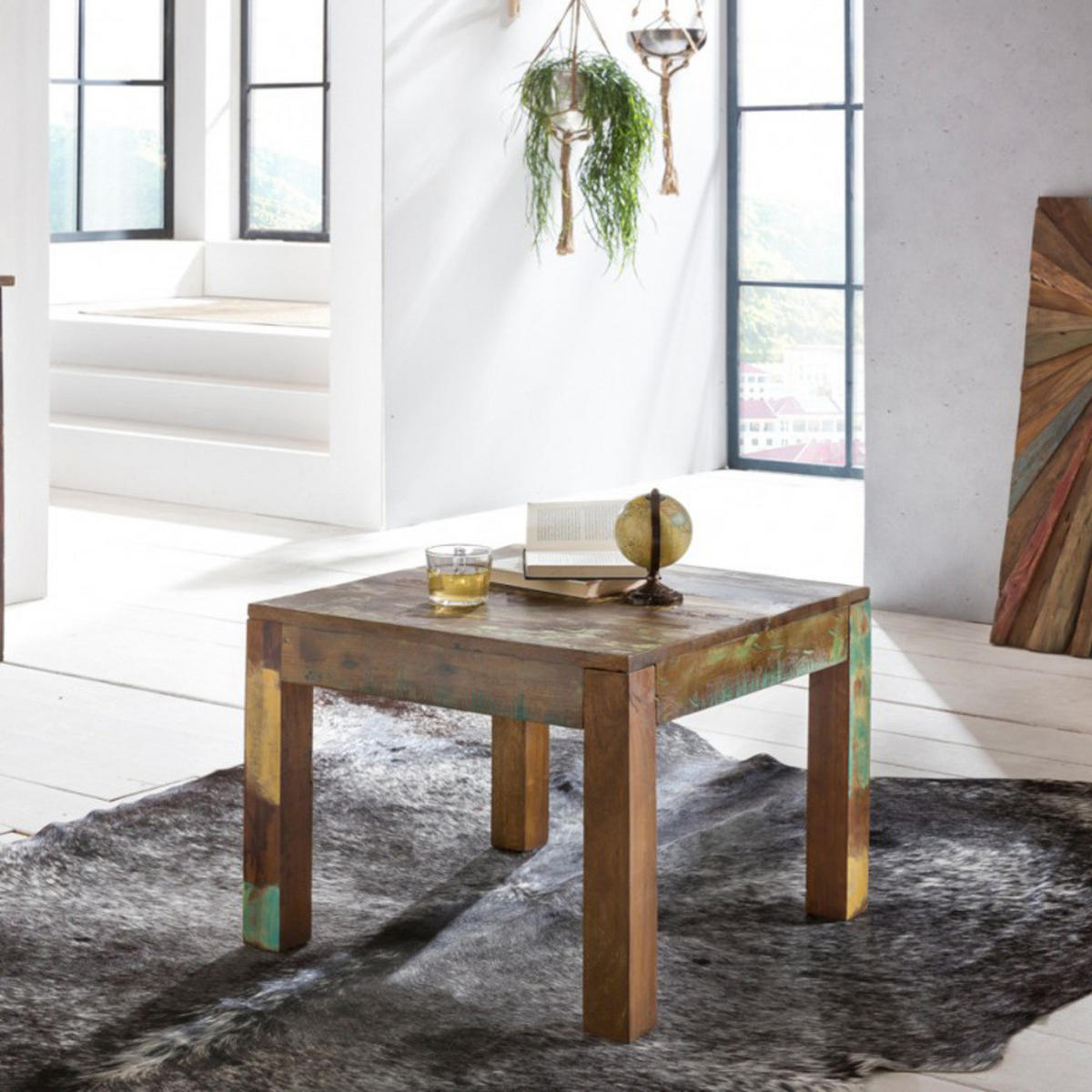 COUCHTISCH aus recyceltem Mango-Holz im Shabby-Chic Stil mit großer Tischplatte, Braun 60x60x47 cm - Braun, Holz (60/60/47cm) - KADIMA DESIGN