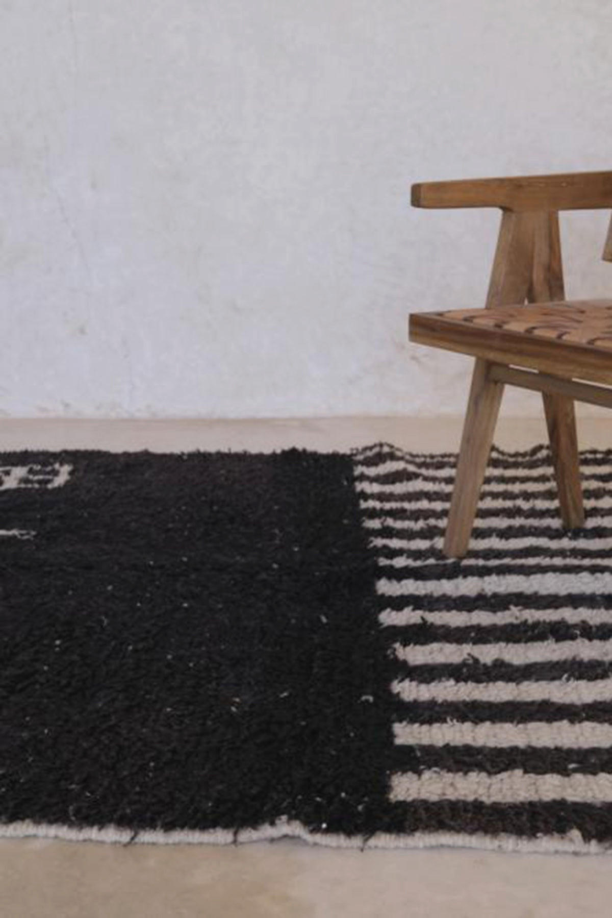 BERBERTEPPICH aus reiner Wolle 167x 250 cm - Schwarz, Naturmaterialien (167/250cm) - AFK Living