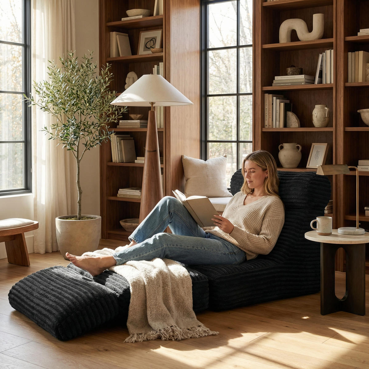 SCHLAFSESSEL 2-in-1 Bodensofa & Schlafsessel in Cord-Optik Montagefreii - Schwarz, Textil (83/83/83cm) - Urban Meuble