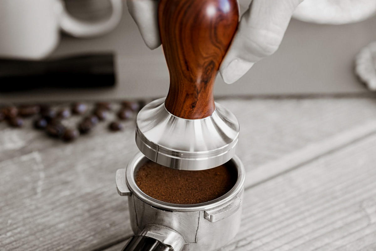 KAFFEEDAMPFER Kaffee Barista Tamper - Rosenholz - ø 5 cm - Silberfarben, Metall (2/9/6cm) - Jay Hill