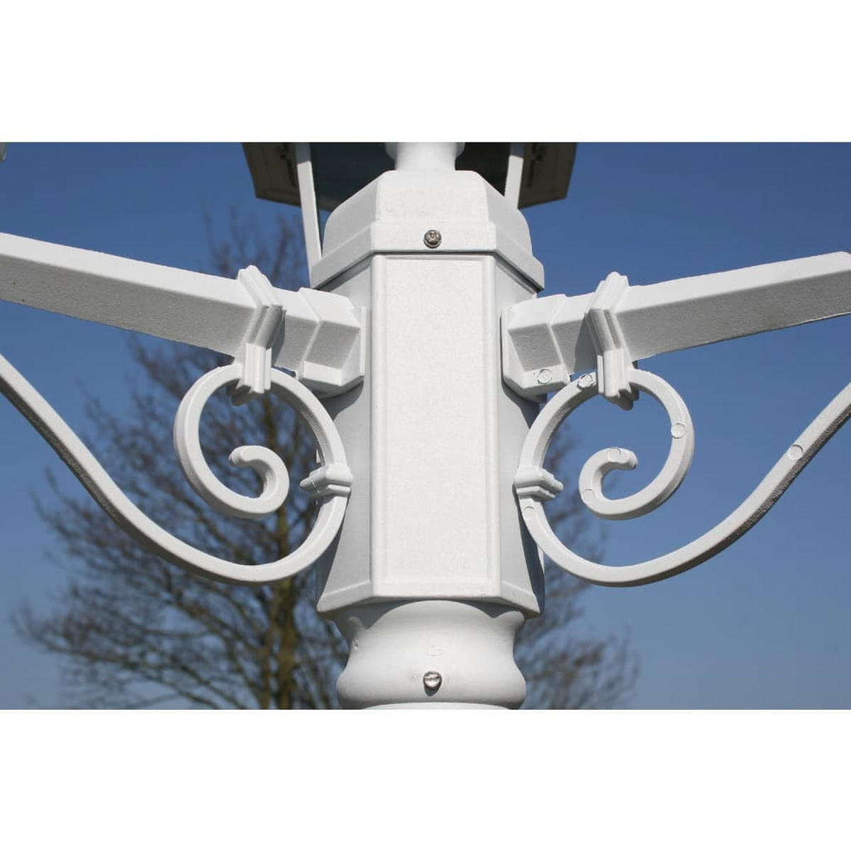GARTENLATERNE 3-Flammig 215 Cm Weiss Aluminium - Weiß, Metall (55/55/215cm) - vidaXL