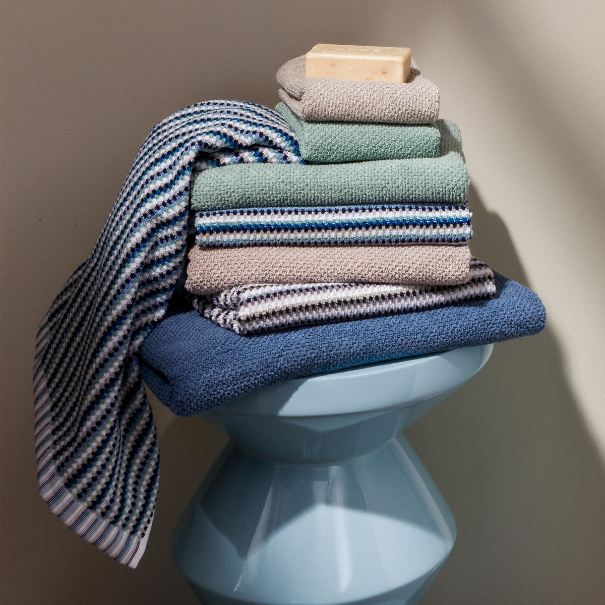 DUSCHTUCH BLISS - Beere/Orange, Textil (67/140cm) - MÖVE