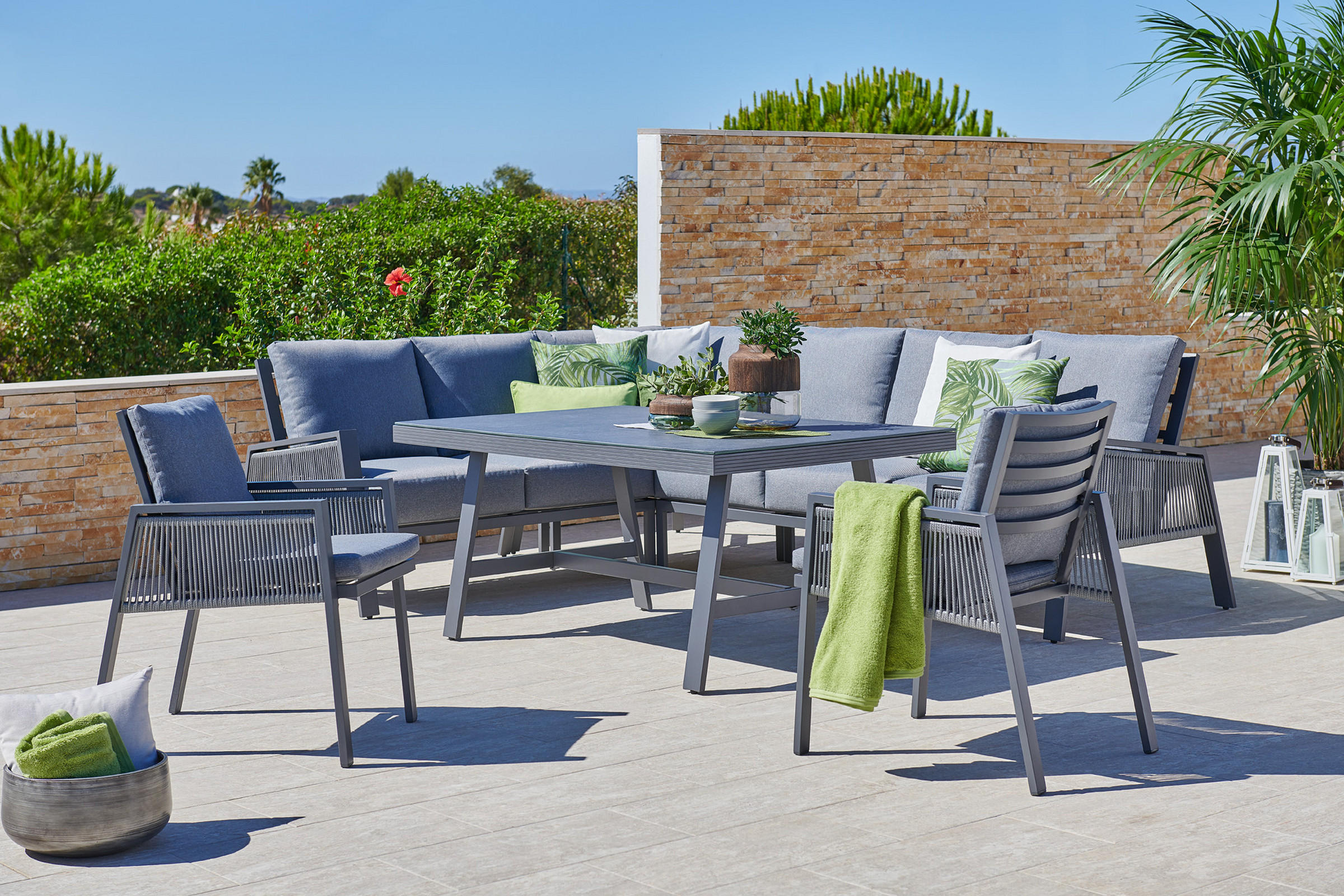 Kovinska vrtna garnitura