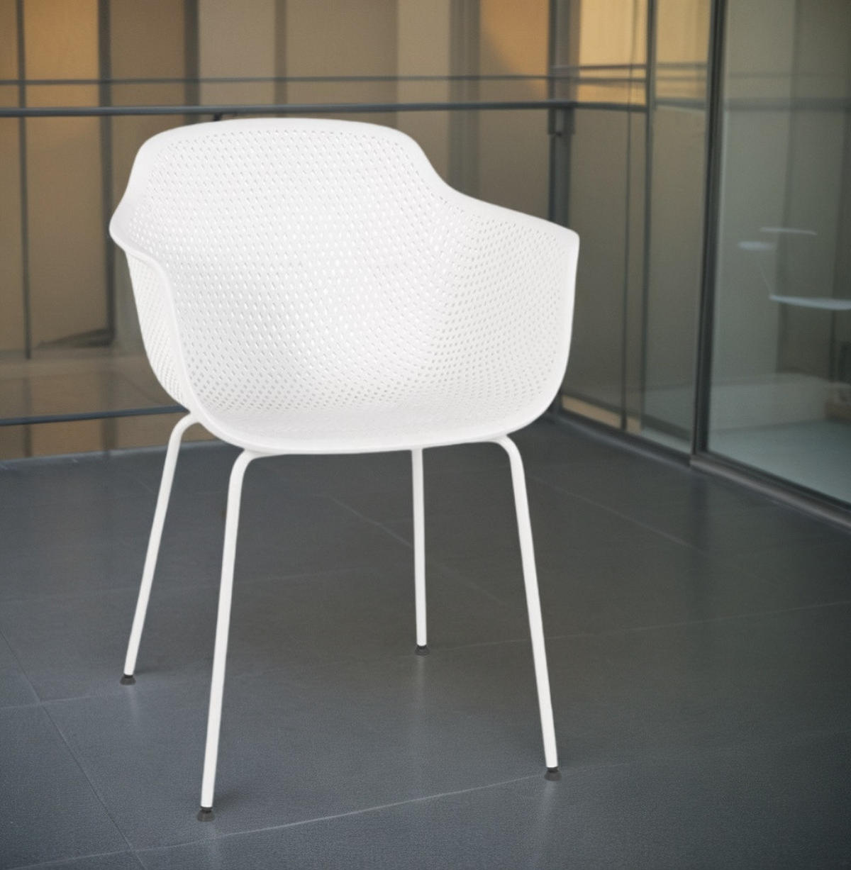 SCHALENSTUHL Polypropylen und Metall mit Perforation Modern, Weiß 59,5x54,5x81 cm - Weiß, Kunststoff/Metall (60/81/55cm) - KADIMA DESIGN