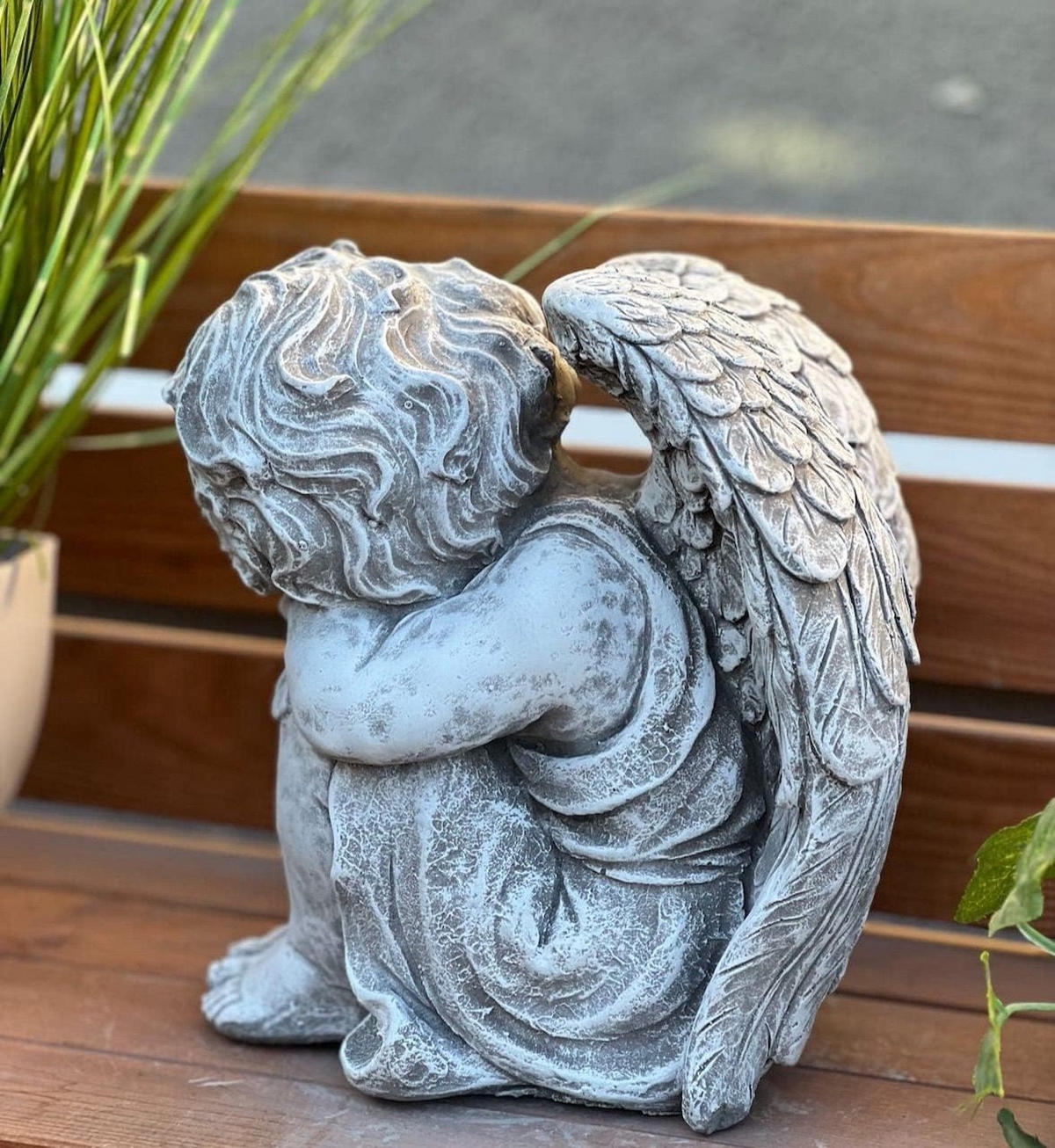 STEINFIGUR Engel sitzend groß Steinguss frostfest - Grau, Stein (20/23/18cm) - stoneandstyle