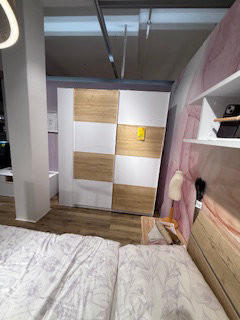 SCHWEBETÜRENSCHRANK SPECTRE - Hom`in