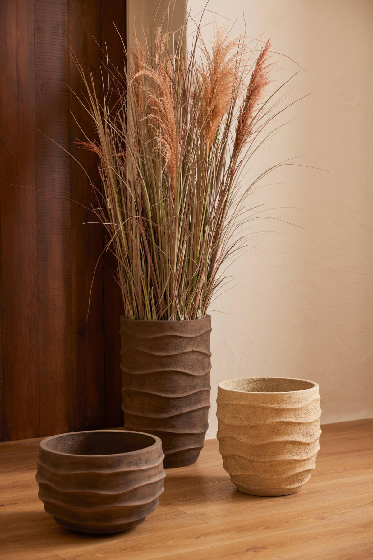 BLUMENTOPF WELLE + AUßENBEREICH SAND - Braun, Stein (38/24.5cm) - J-Line