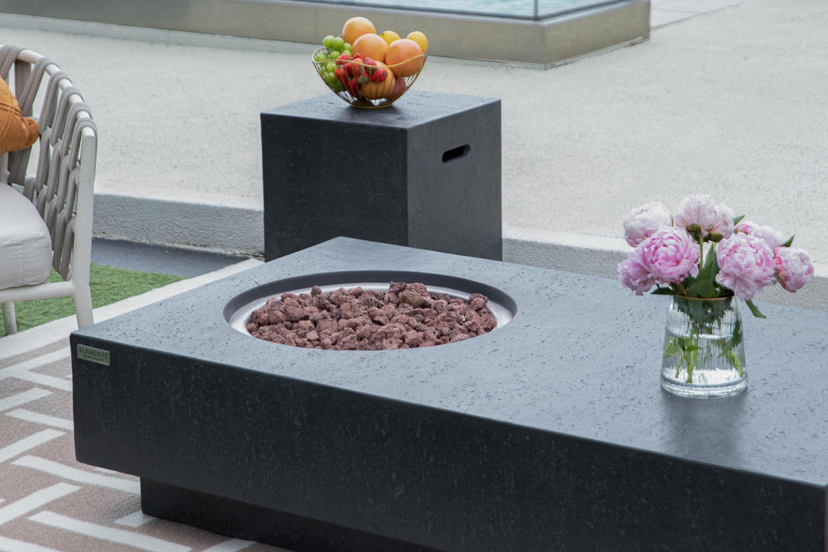 FEUERTISCH Metropolis Gasfeuerstelle aus GFRC-Beton 142/81/35 cm - Dunkelgrau, Stein (81/35/142cm) - Elementi