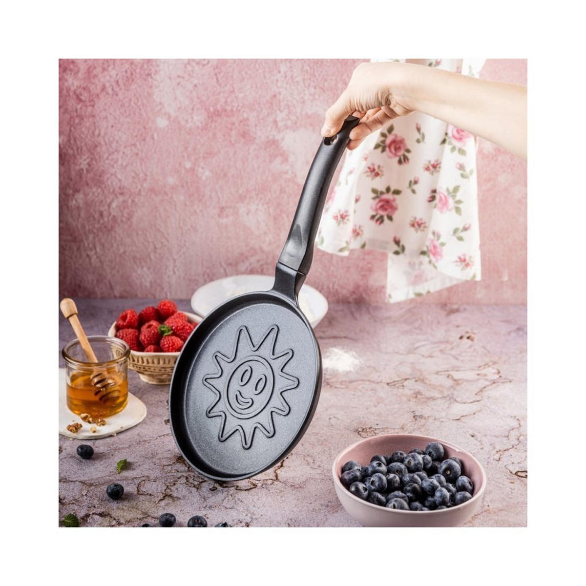 CRÊPEPFANNE Schwarz 18/18/1.8 cm 63855 - Schwarz, Metall (18cm) - Klausberg 