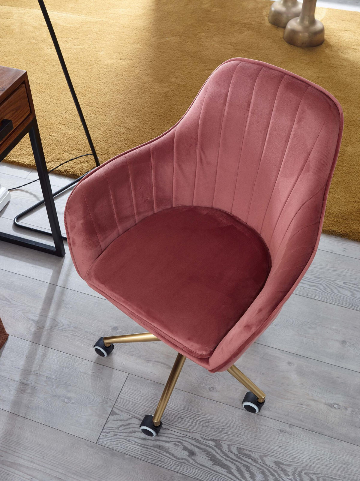 SCHALENSTUHL Samt mit Metallfußkreuz und 360° Drehfunktion SANDRA, Rosa 54x52x105 cm - Pink/Goldfarben, Textil/Metall (54/105/52cm) - KADIMA DESIGN