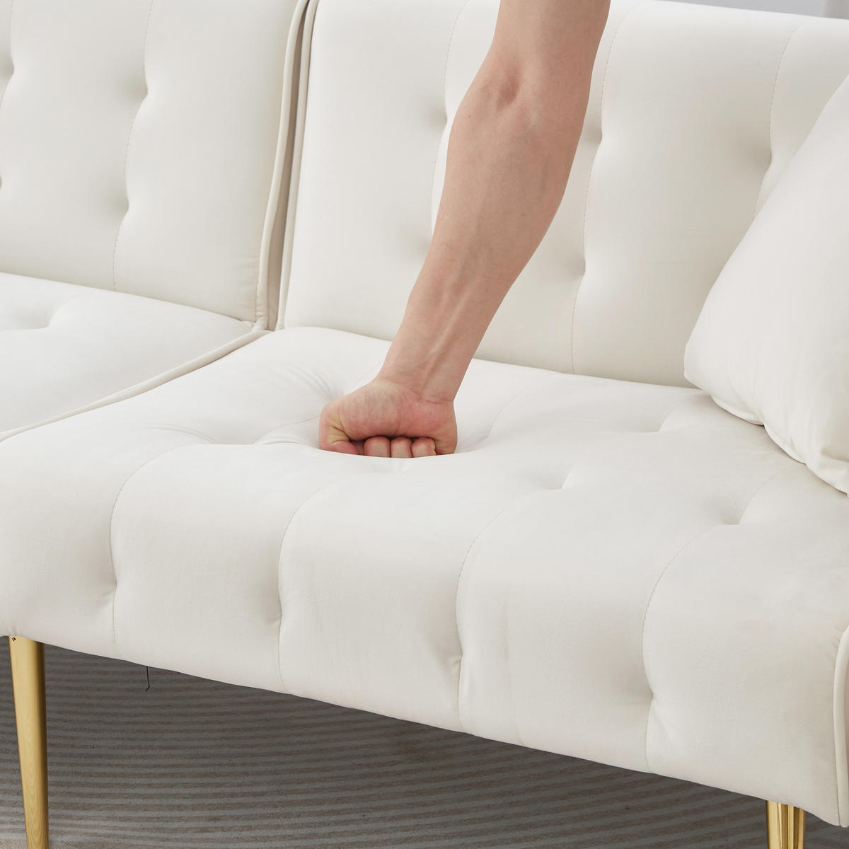 SCHLAFSOFA mit klappbaren Armlehnen und Metallfüßen - Beige, Textil (178/70/82cm) - Urban Meuble