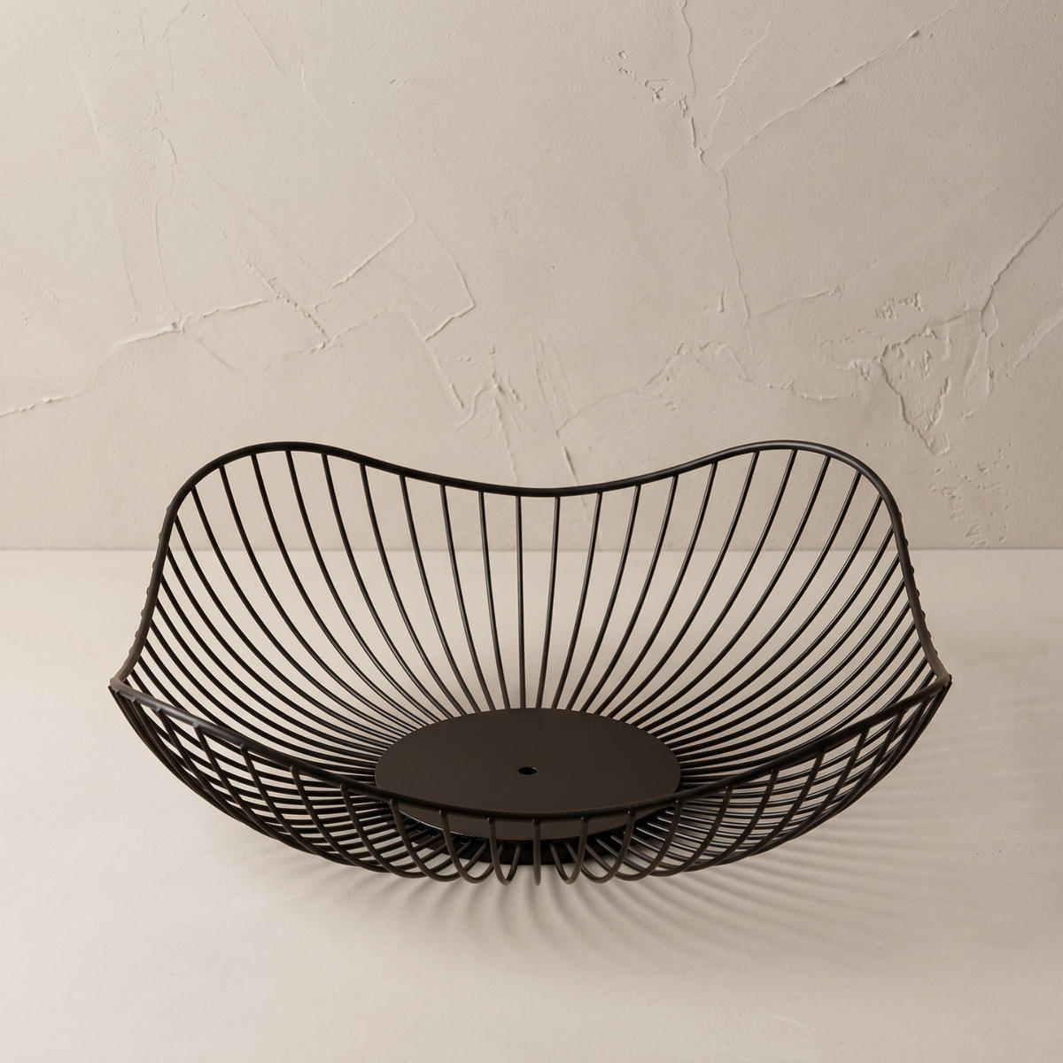 METALLFRUCHTPLATTE Schwarz 29/29/24 cm - Schwarz, Metall (24cm) - AROMELIO
