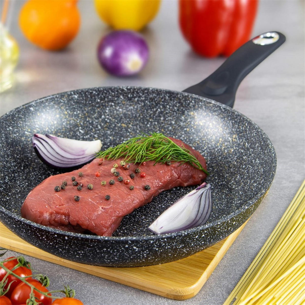 PFANNE Schwarz 26/26/4.9 cm KB7034 - Schwarz, Metall (26cm) - Klausberg 