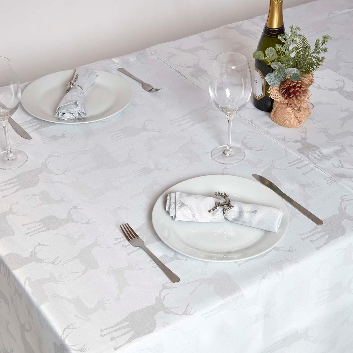 TISCHDECKE Weihnachten mit Hirsch-Motiv, silber, 130/230 cm - Silberfarben, Textil (132/228cm) - Homescapes
