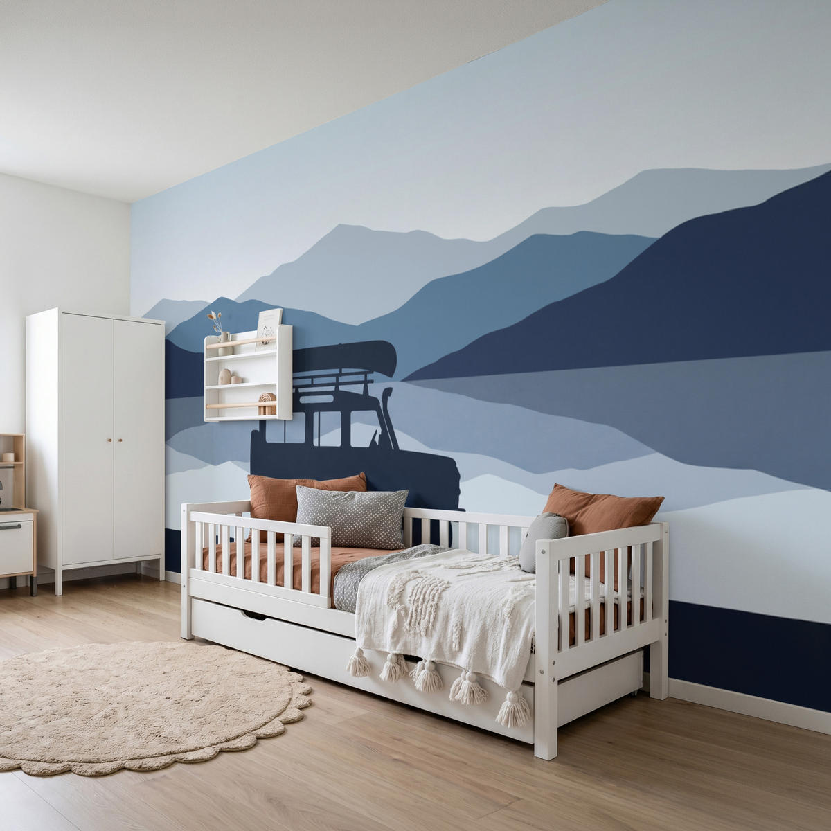 KINDERTAPETE - Auto - See - Berge - Blau - 400x200 cm - Blaugrau, Papier (400/200cm) - OnlyWow
