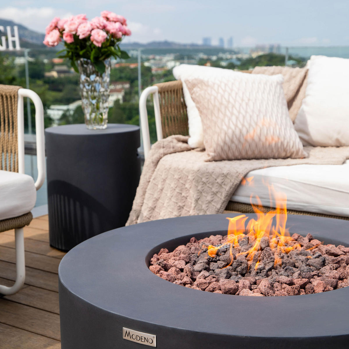 FEUERTISCH Venice Gasfeuerstelle aus GF-Beton 87/87/37 cm - Schwarz, Naturmaterialien (87/37/87cm) - Elementi