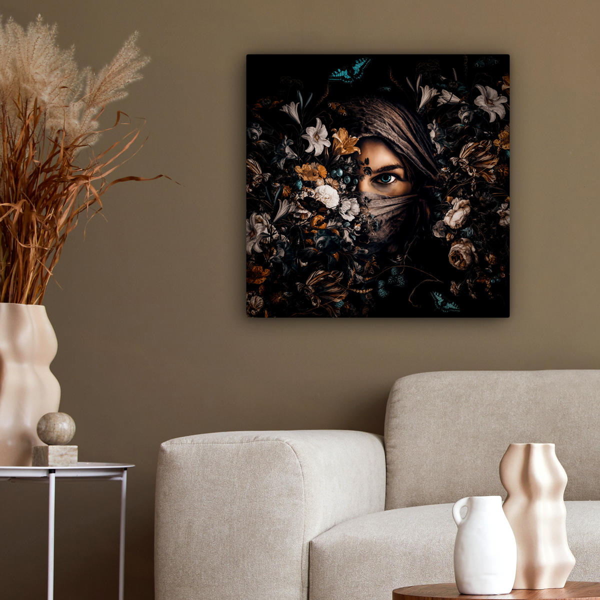 LEINWANDBILD Frau - Luxus - Blumen - Schmetterling - Porträt 50x50 cm - Schwarz, Textil (50/50cm) - MuchoWow