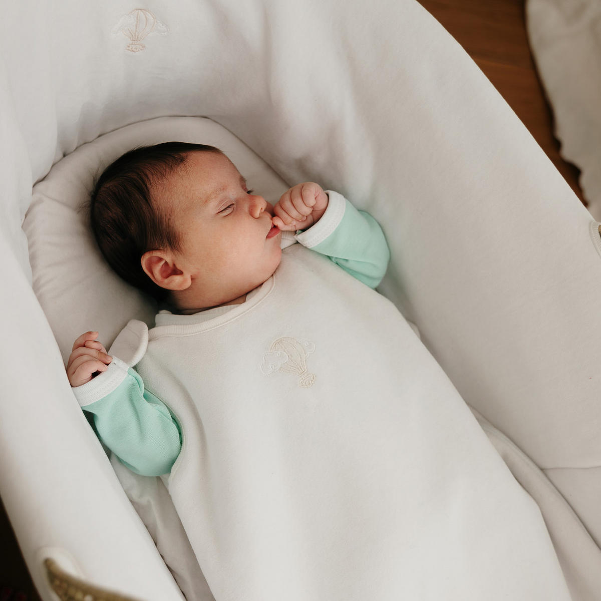 BABYTRAGEKORB mit Holzgestell weiss - Weiß, Naturmaterialien (29/78cm) - Premiers Moments