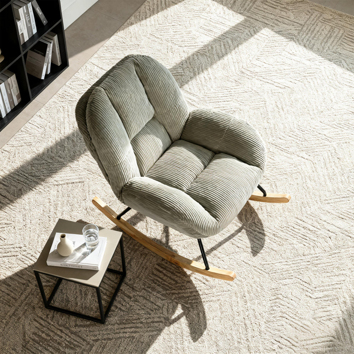 SCHAUKELSTUHL Relaxsessel Gepolstert Mit Cord-Bezug In Beige - Beige, Textil (79/84/111cm) - Meubles Cosy