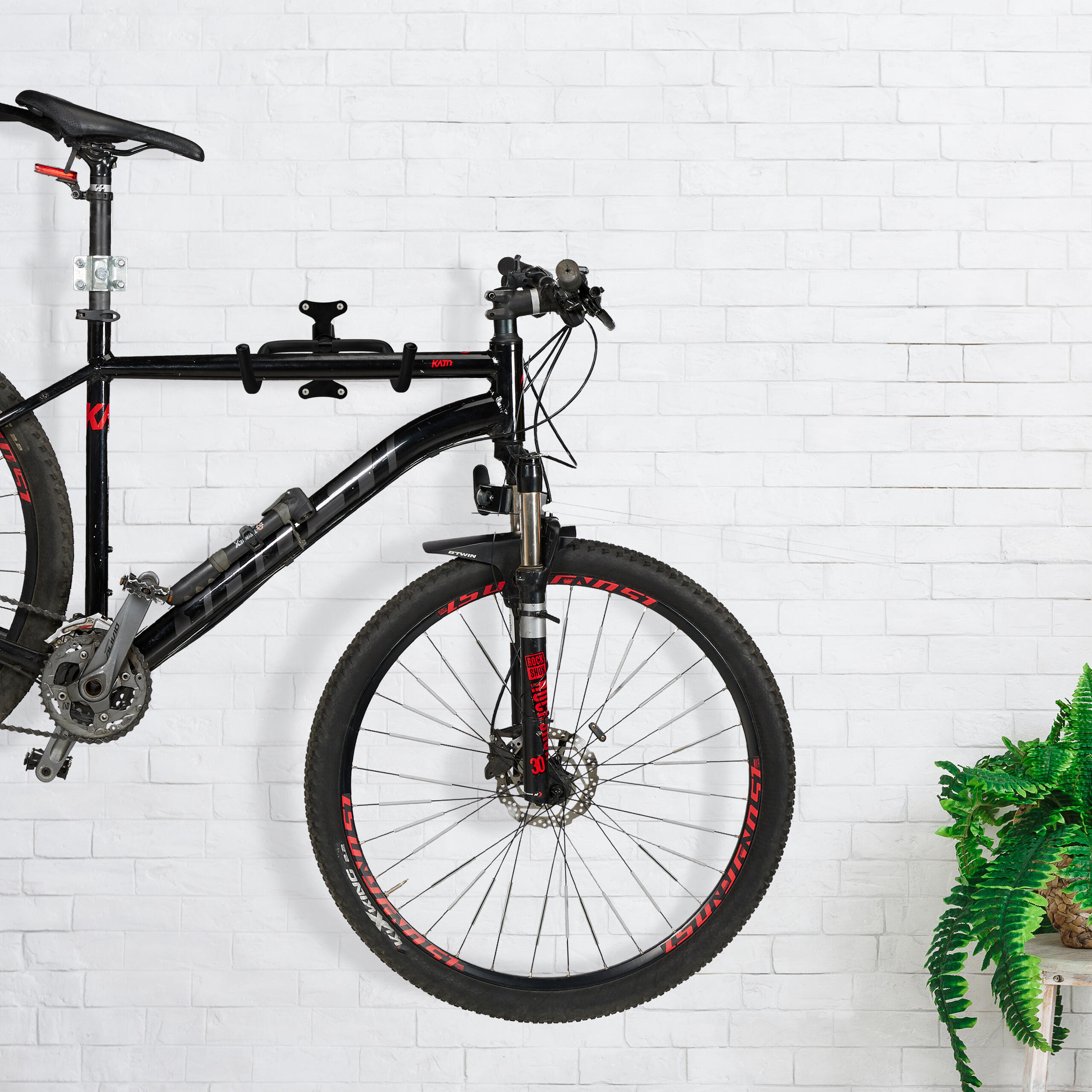 FAHRRAD-WANDHALTERUNG - Schwarz, Textil/Metall (27/18/36cm) - Relaxdays