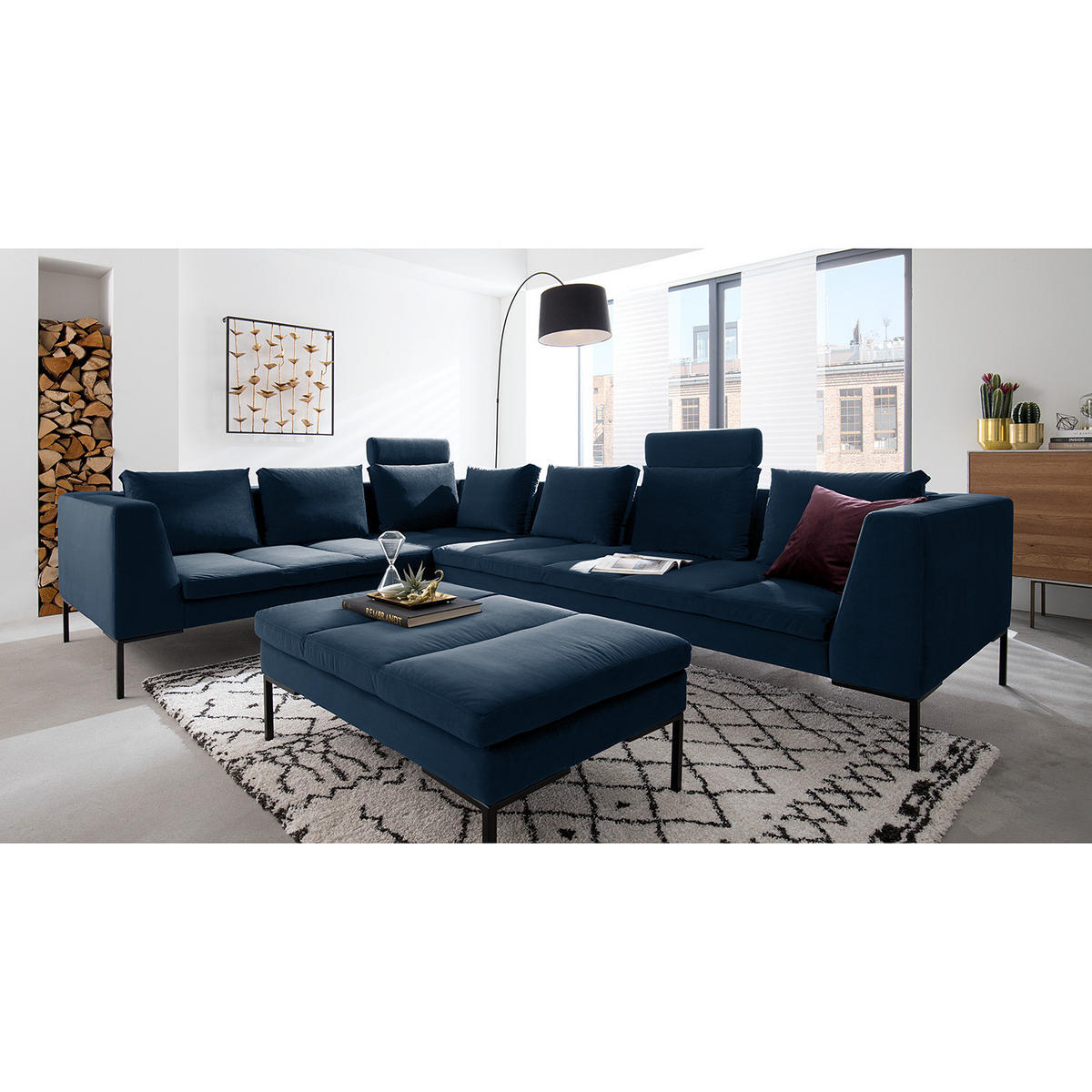 ECKSOFA mit Rundecke XL - Samt - Chromfarben/Dunkelblau, Textil/Metall (319/238cm) - home24