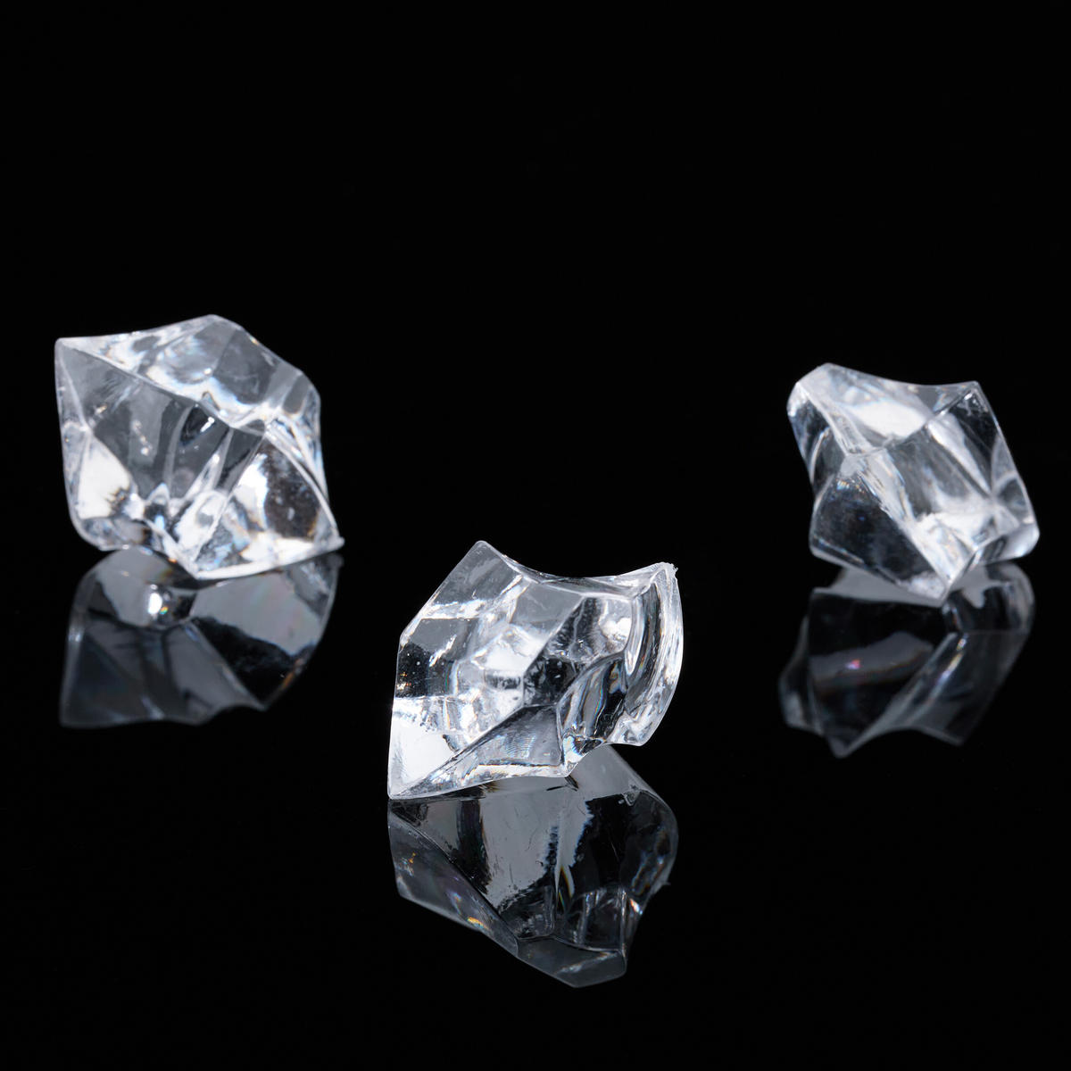 180XDEKORAČNÉ diamanty - priehľadné, plast (2.5/2/1.5cm) - Relaxdays