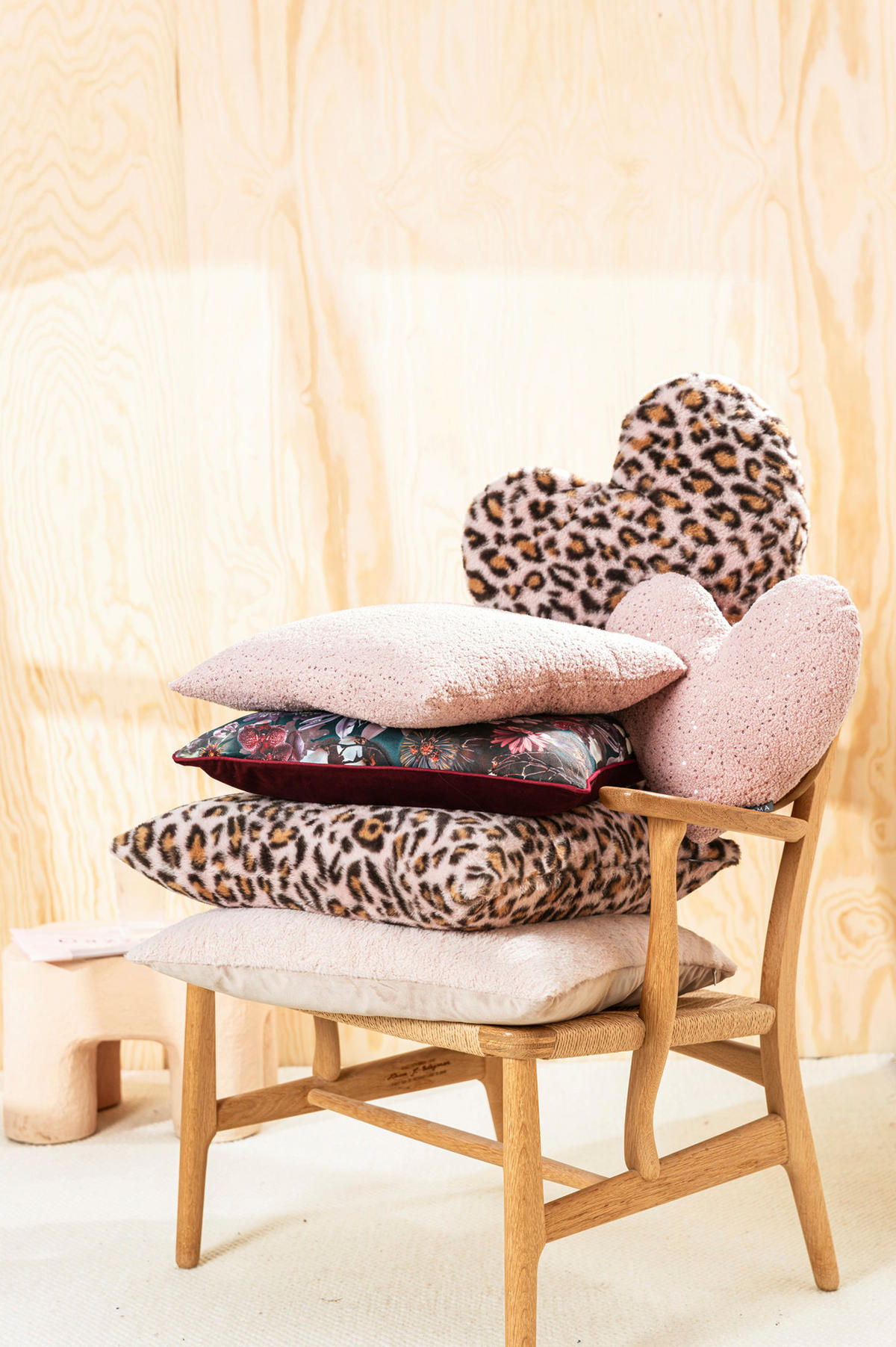 HERZKISSEN Panthera - Braun, Textil (43cm) - Magma Heimtexx