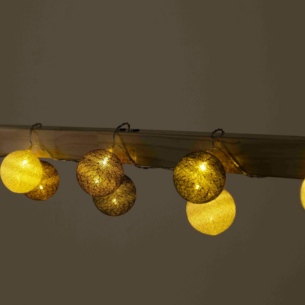 LICHTERKETTE AMICI grau - Grau, Kunststoff (6cm) - IDIMEX
