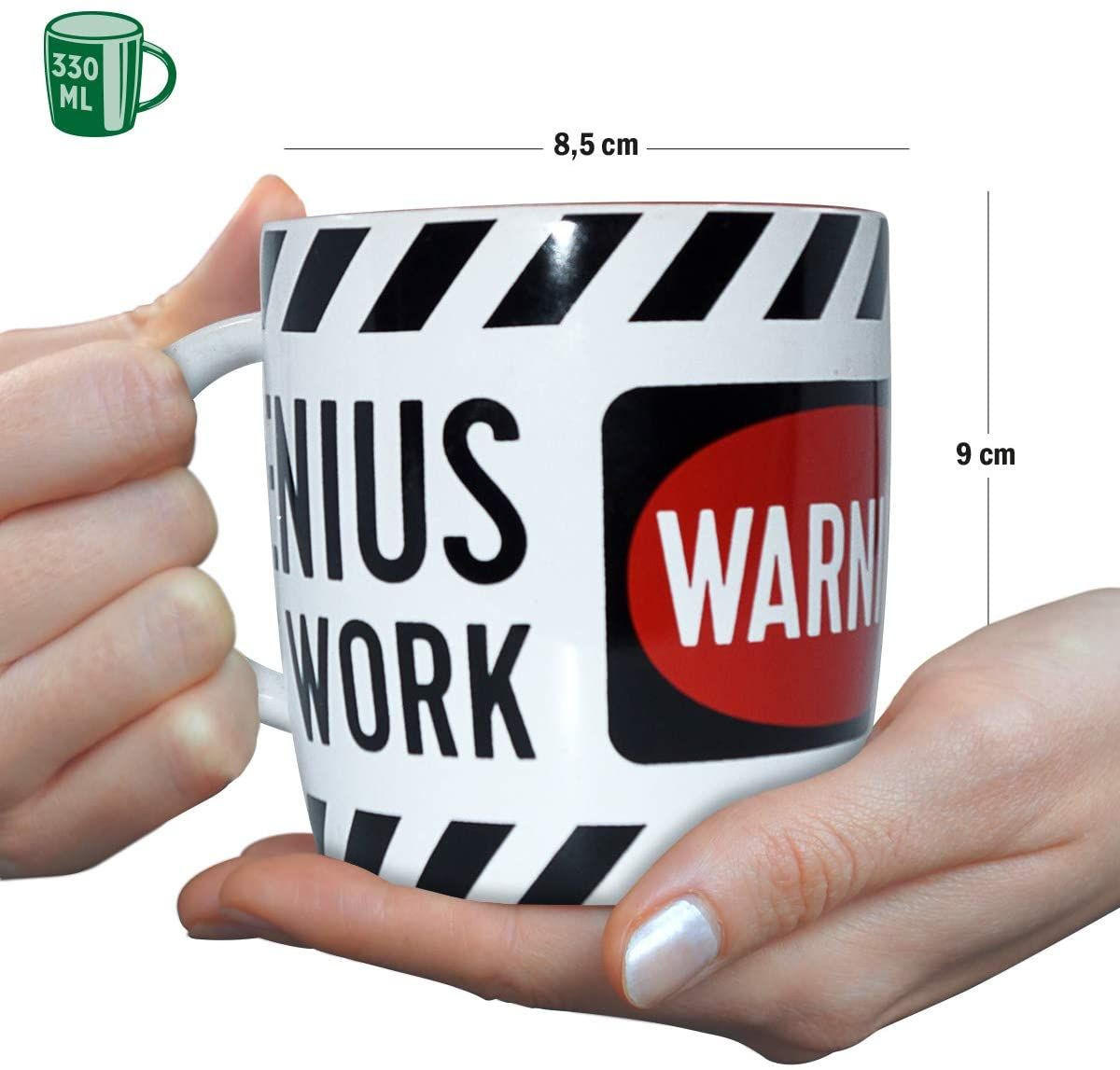 KAFFEETASSE 330 ml Achtung Genius at Work - Multicolor, Keramik (0.33L) - Nostalgic-Art