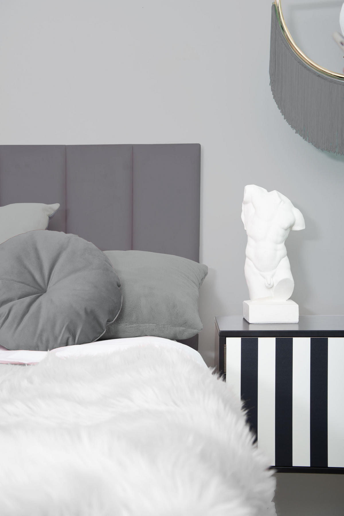 KOPFTEIL Gepolstertes aus Samt Kühles Grau 145/57/8 cm NILA - Dunkelgrau, Textil (145/57/8cm) - RNT By Really Nice Things