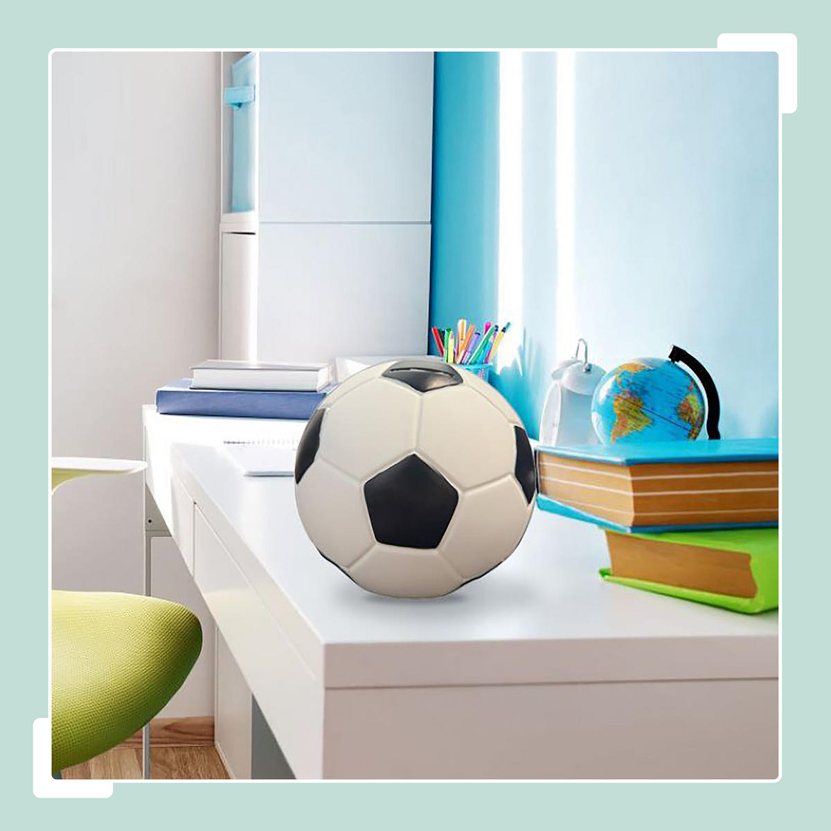 FUTBALOVÁ pokladnička - biela, plast (15/15/15cm) - Relaxdays